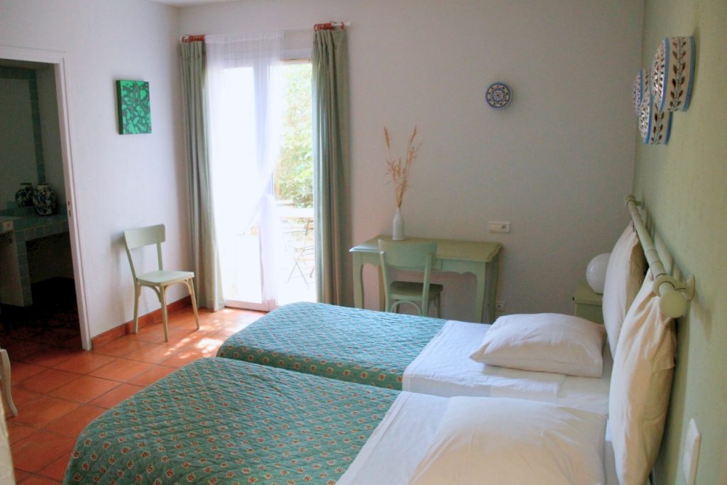 Chambre L'Olivier Mas le Garric