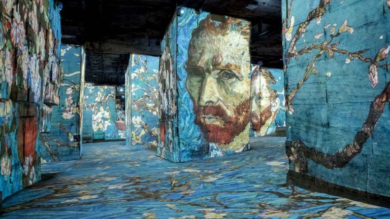 Les Carrières de Lumières